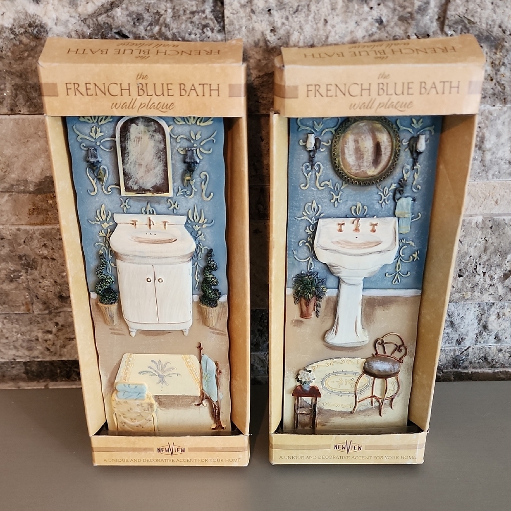 New View Home Decor French Blue Bath Wall Decor Set 2